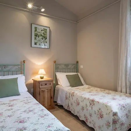 Tra Gli Ulivi, Chiappini Winery Alojamento de Turismo Rural