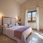 Vakantieboerderij Tra Gli Ulivi, Chiappini Winery