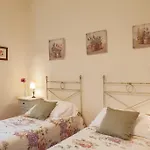 Vakantieboerderij Tra Gli Ulivi, Chiappini Winery *