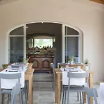 Vakantieboerderij Tra Gli Ulivi, Chiappini Winery
