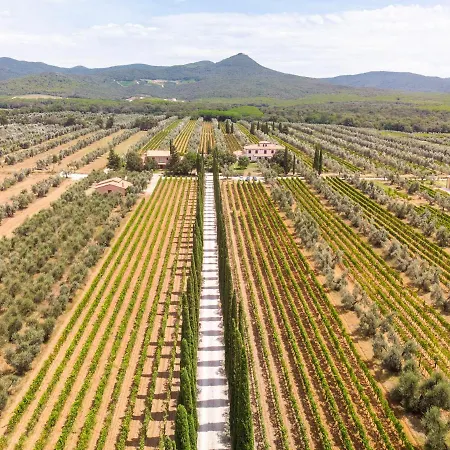 Tra Gli Ulivi, Chiappini Winery Séjour à la ferme