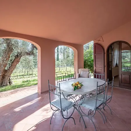 Tra Gli Ulivi, Chiappini Winery Séjour à la ferme
